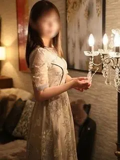 七瀬 さゆり（キングアンドクイーン）
